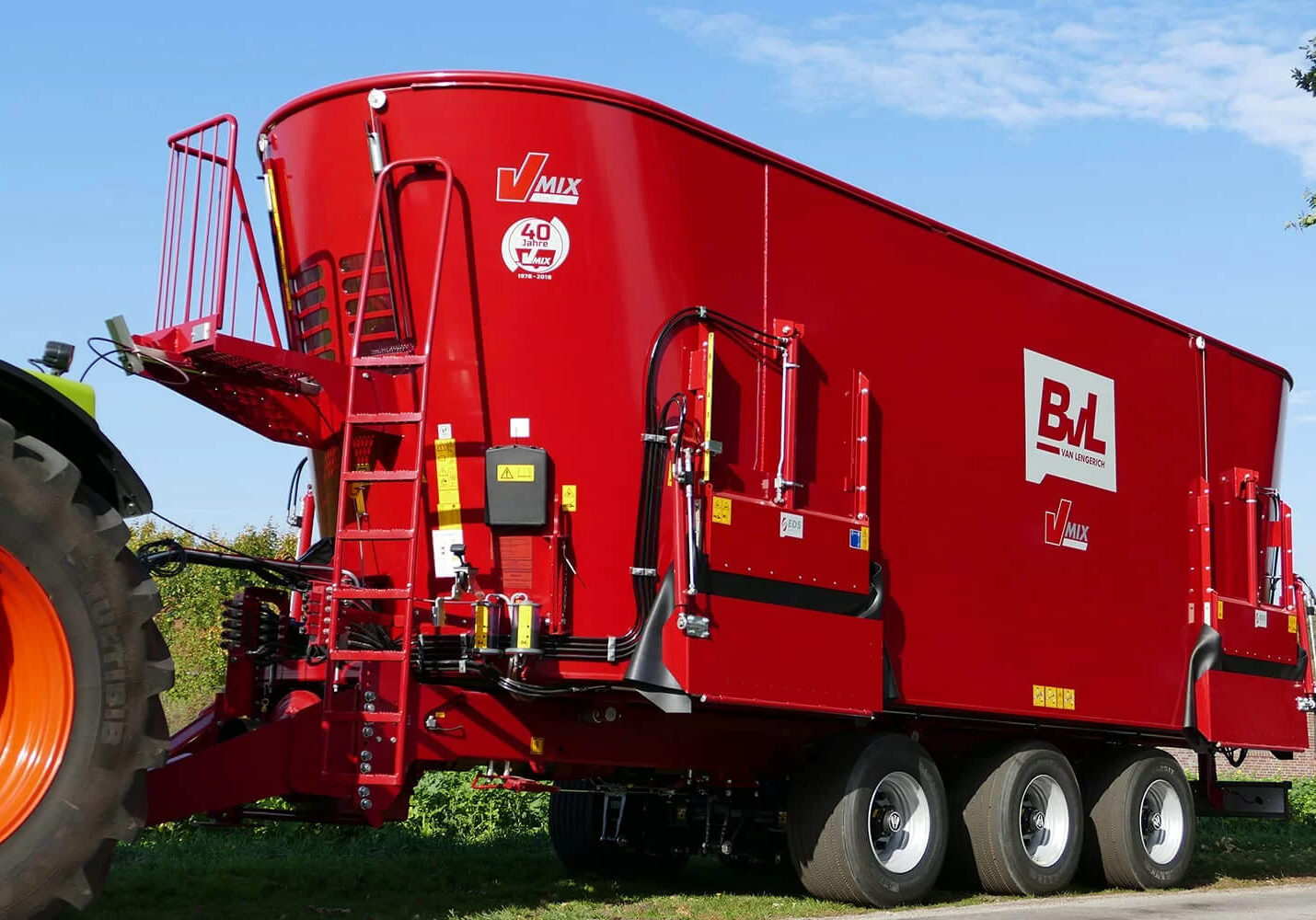 cormana-bvl-futtermischwagen-v-mix-giant-40-und-46-3s-galerie_01